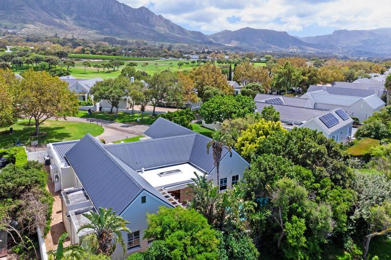 4 Bedroom Property for Sale in Steenberg Estate Western Cape